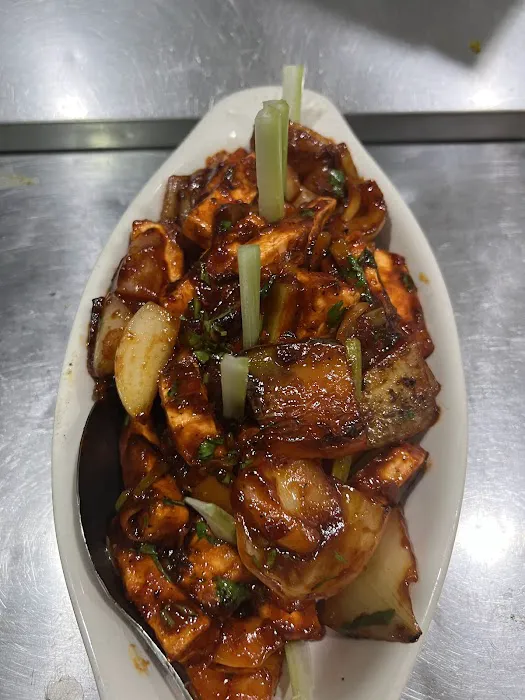 INDIAN CUISINE PUNJABI RESTAURANT Picture 3