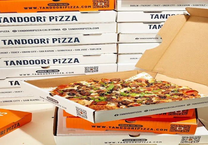 Tandoori Pizza - Richmond Hill Picture 6