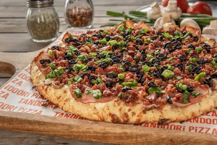 Tandoori Pizza - Richmond Hill Picture 4