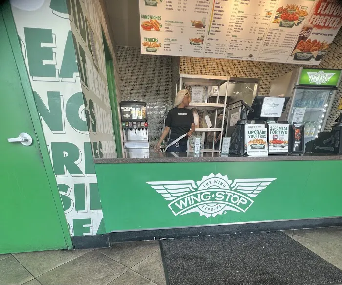 Wingstop Picture 4