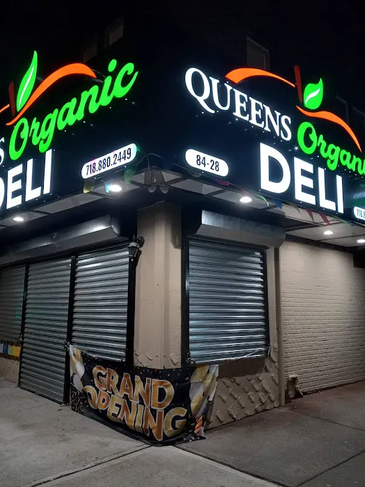Queens Organic Deli Picture 2
