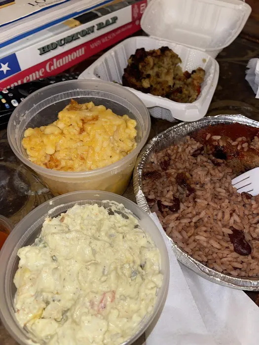 Queens Soul food Caterers Picture 9