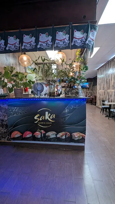 Saka Sushi and Asian Cuisine Picture 9