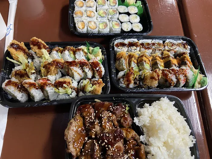 Saka Sushi and Asian Cuisine Picture 10