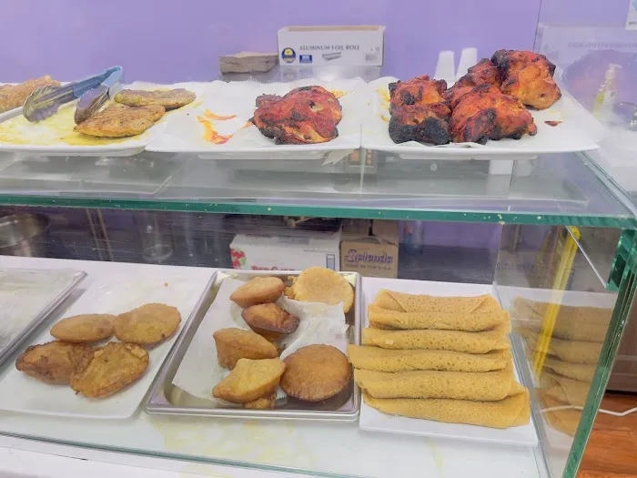 Falguni Restaurant Picture 1