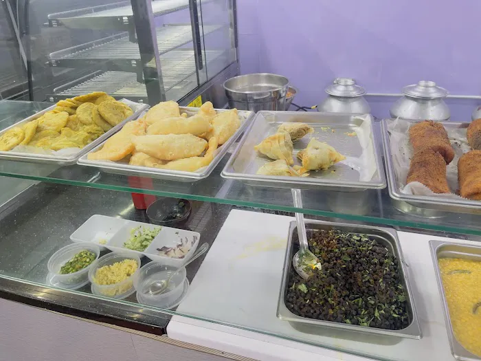 Falguni Restaurant Picture 4