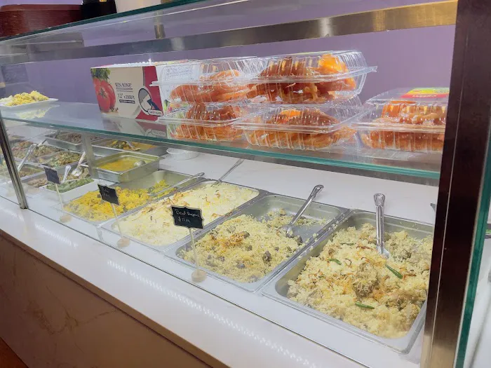 Falguni Restaurant Picture 10