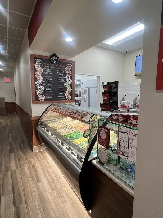 Cold Stone Creamery Picture 1