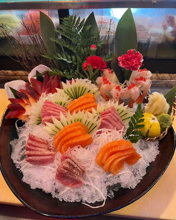 Mira Sushi Restaurant Picture 9