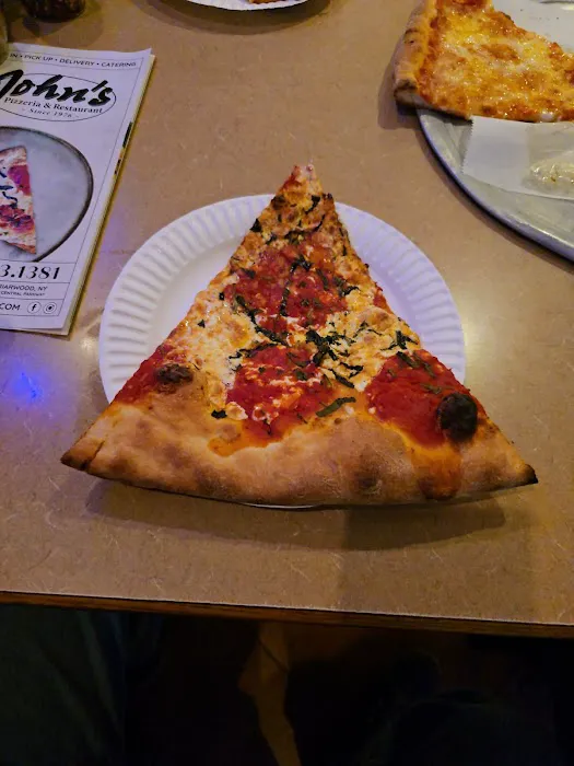 John's Pizzeria Picture 1
