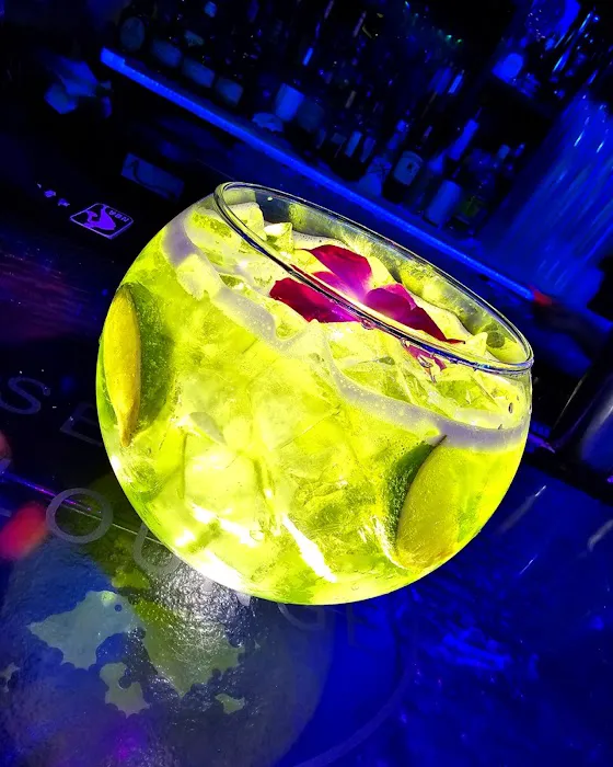 Impulse Lounge Picture 6