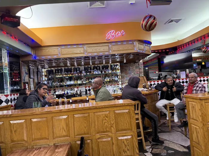 Singh's Roti Shop & Bar Picture 5