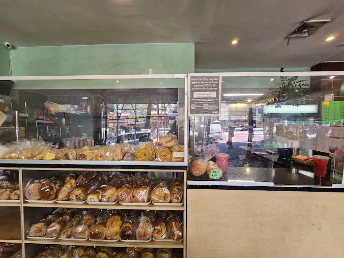Tong's Cafe Picture 9