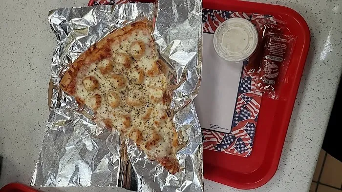 Crown Fried Chicken & Pizza (Halal) Picture 1