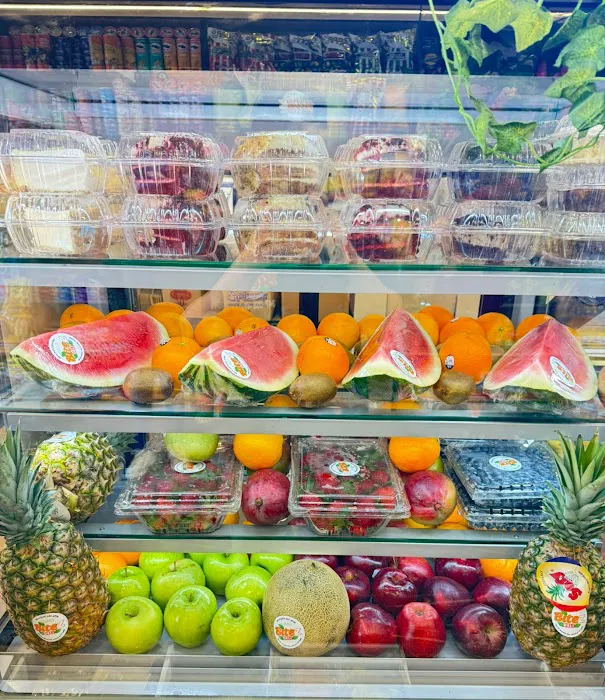 FRESH BITEZ DELI Picture 10