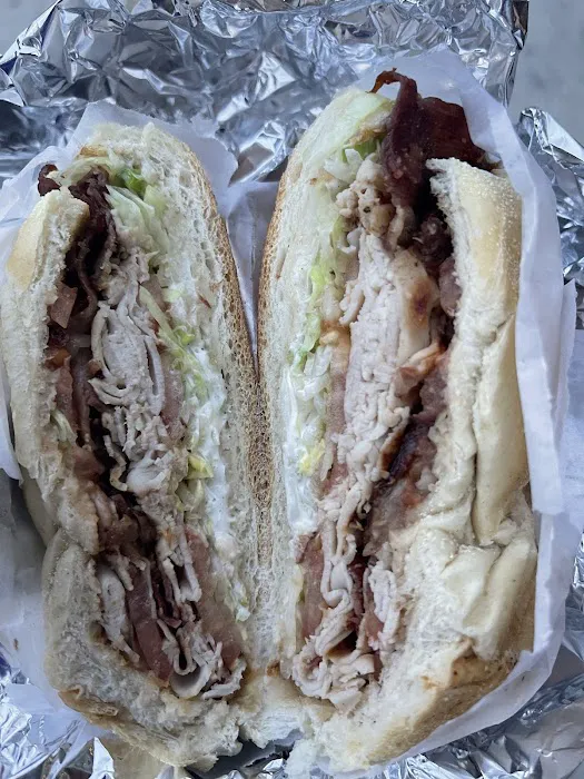Sammy gourmet deli Picture 6