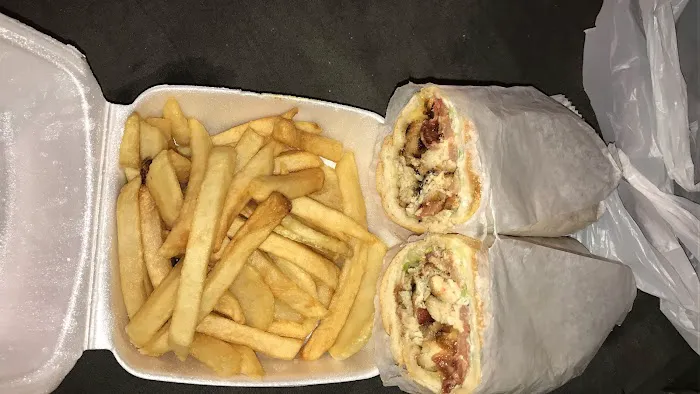 Sammy gourmet deli Picture 8