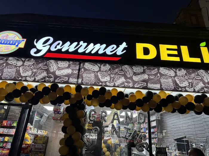 Sammy gourmet deli Picture 4