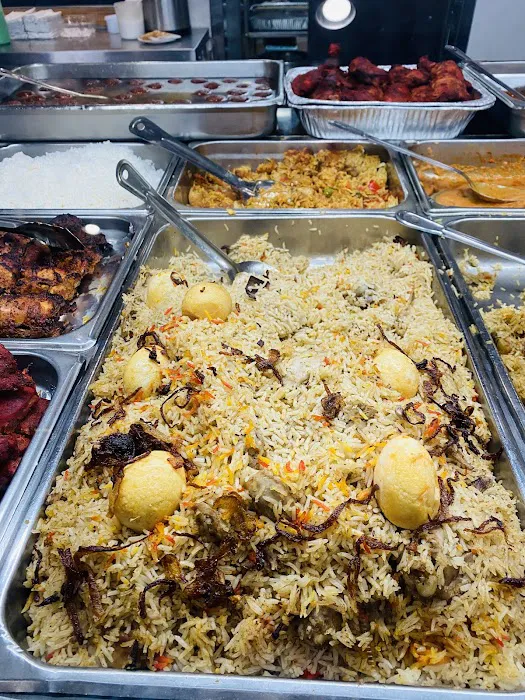 Dhaka Sweets & Restaurant (ঢাকা সুইটস) Picture 6