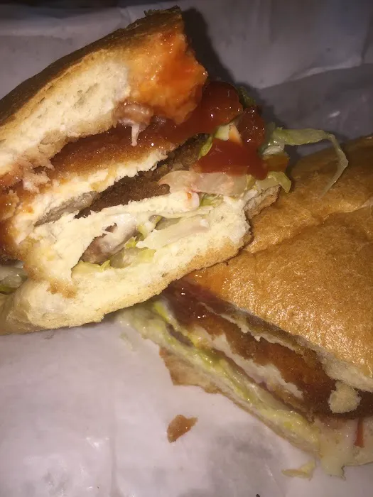 Fu Long Deli and Grocery Picture 3