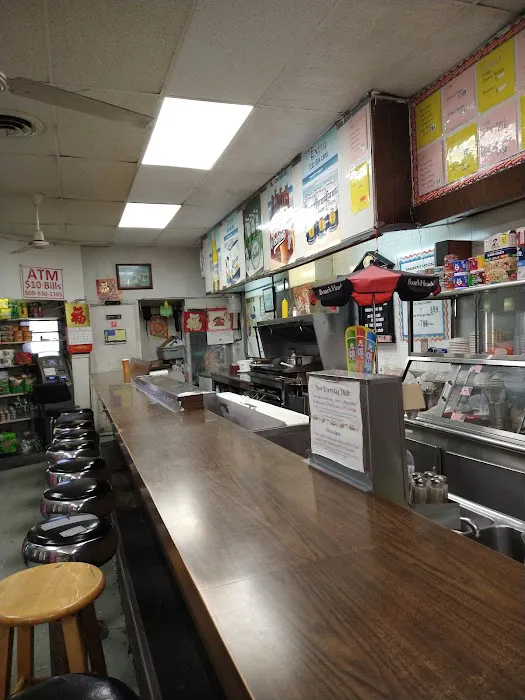 Fu Long Deli and Grocery Picture 7