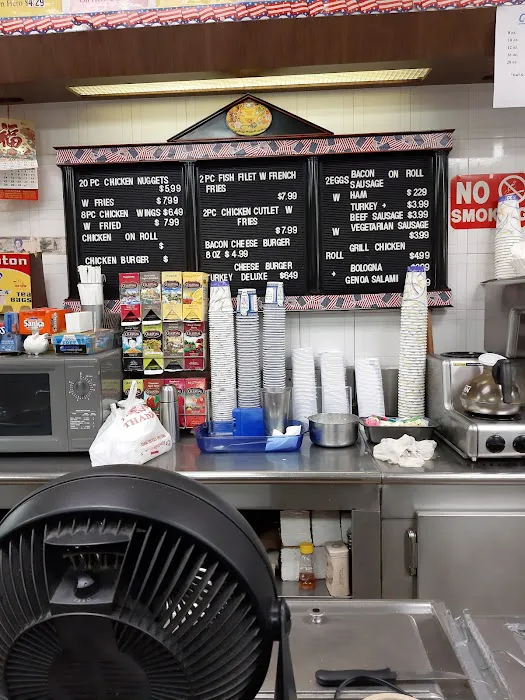 Fu Long Deli and Grocery Picture 8