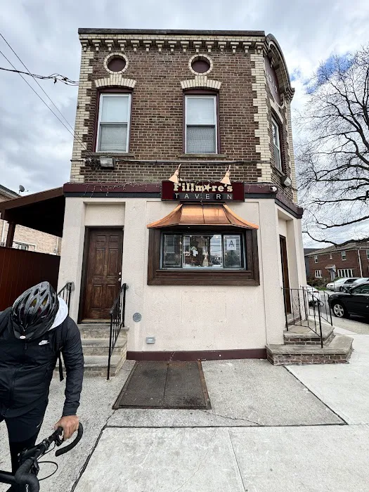 Fillmore's Tavern Picture 4