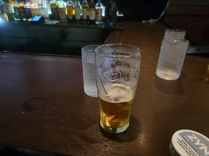 Emerald Pub Picture 8