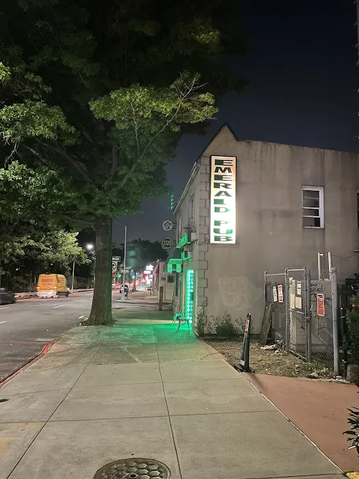 Emerald Pub Picture 6