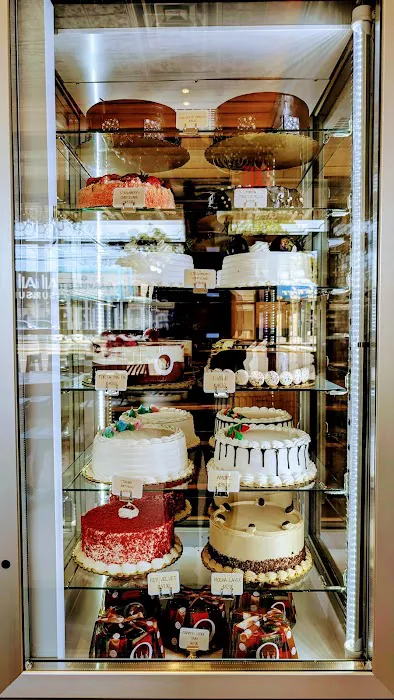 Lulu's Bakery Picture 5