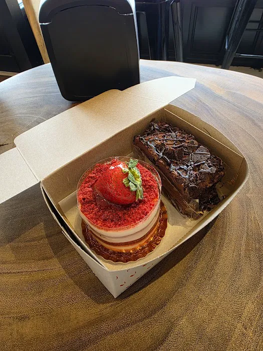 Lulu's Bakery Picture 10