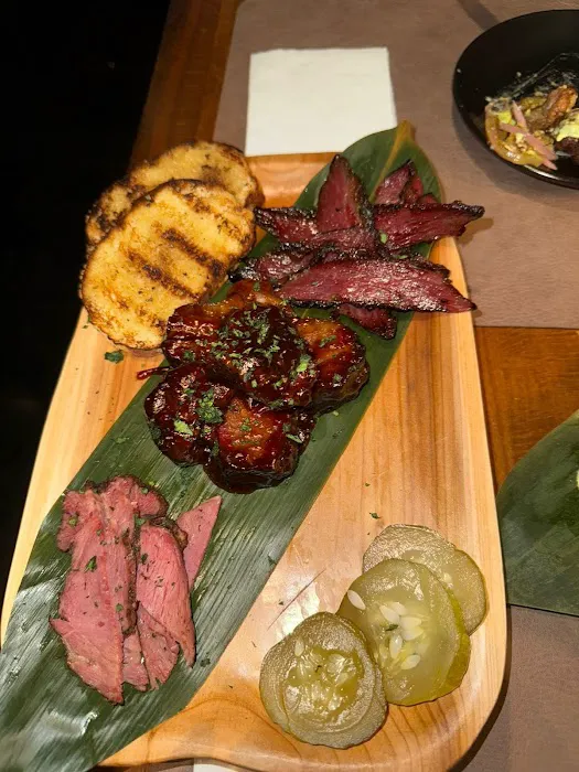 Chief Smokehouse Picture 10