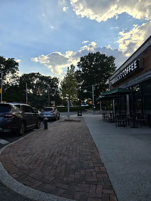 Starbucks Picture 5