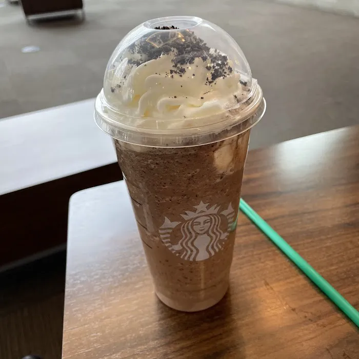 Starbucks Picture 2