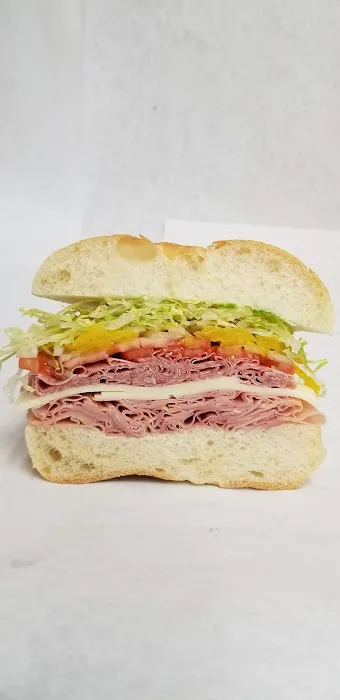 Aloha Highway Deli Picture 2