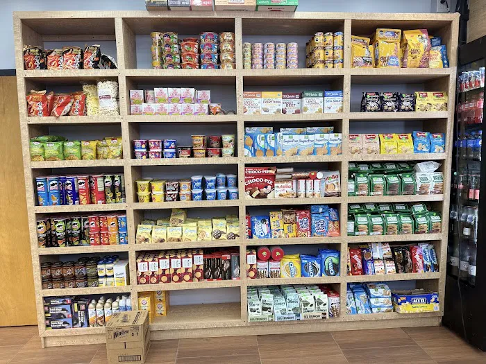 Salt & Pepper Deli & Grill Picture 7