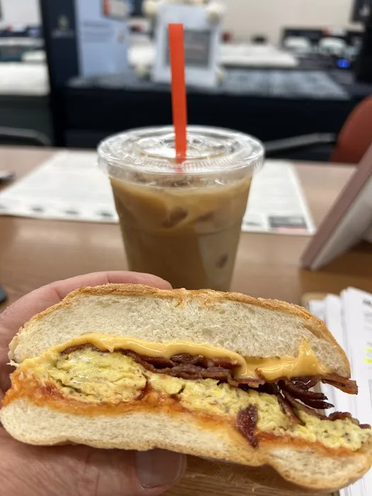 Tommy's Deli Picture 5