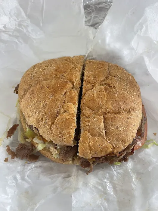 Empire Deli Plus Picture 4