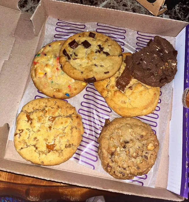 Insomnia Cookies Picture 8