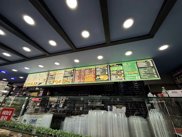 Urban deli and cafe Picture 1
