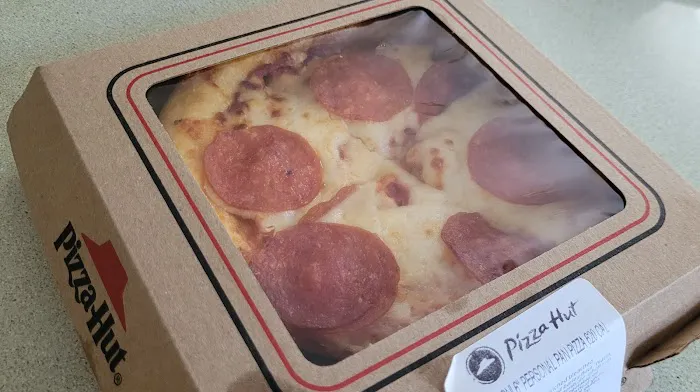 Pizza Hut Express Picture 3