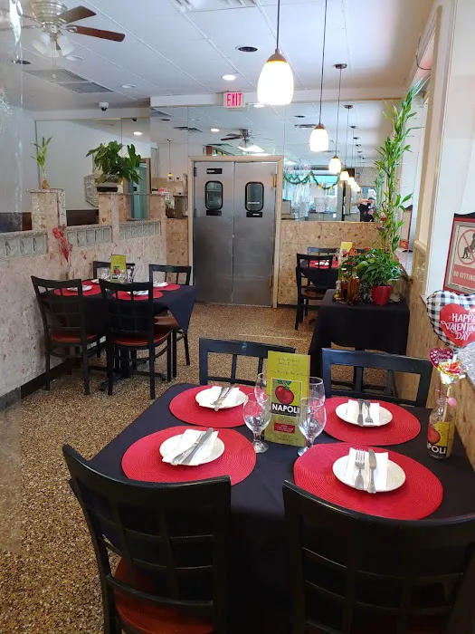 Napoli Pizzeria & Restaurant Picture 1