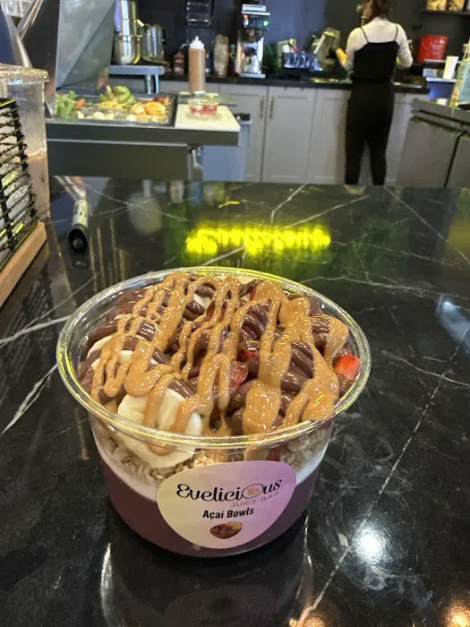 Evelicious Juice Bar Picture 5