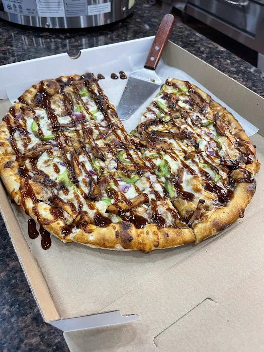 Union Food Mart and Pizzaria Picture 9