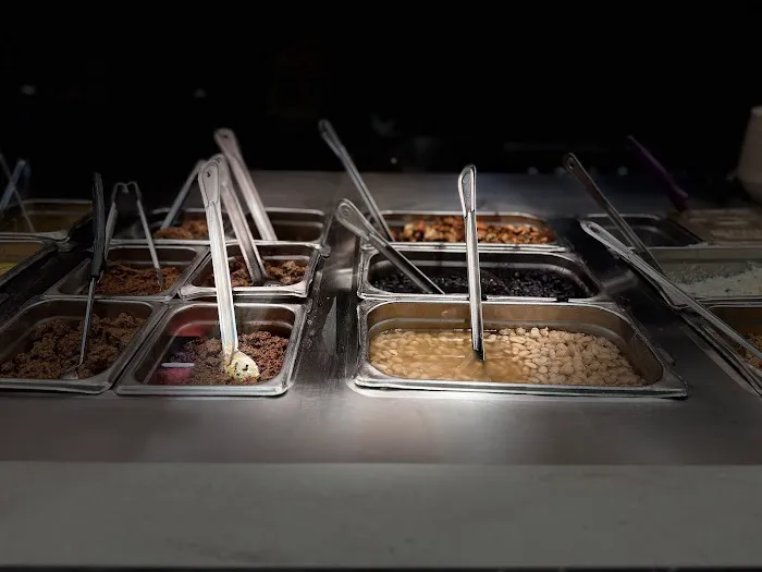 QDOBA Mexican Eats Picture 10
