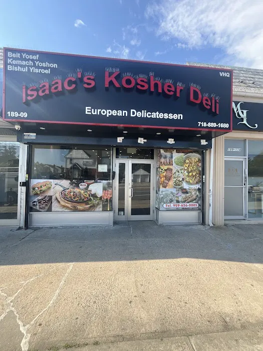 Isaacs Kosher Deli Picture 9