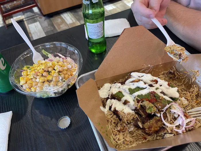Halal Chicken-N-Chapli Picture 7