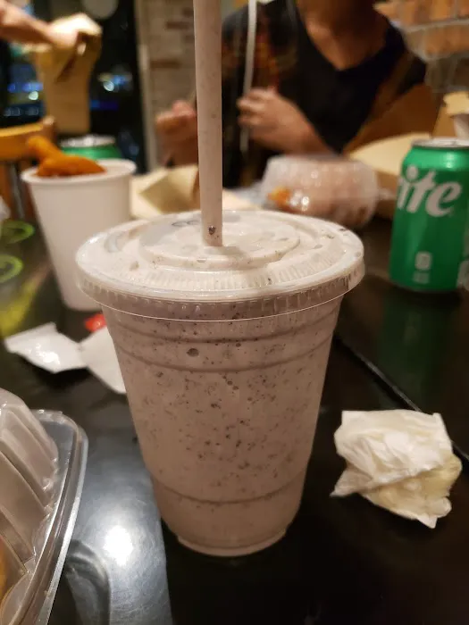 Chicken N Shakes Picture 8