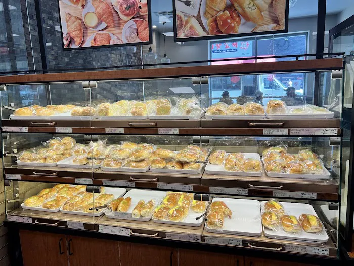Fay Da Bakery Picture 6