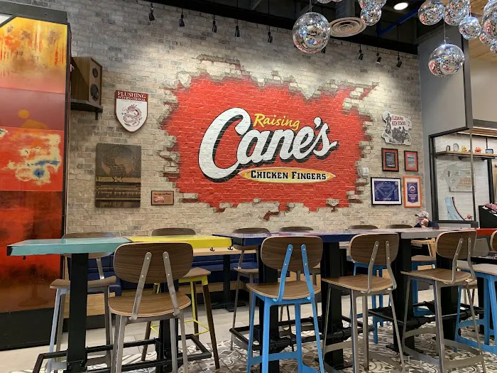 Raising Cane's Chicken Fingers Picture 9